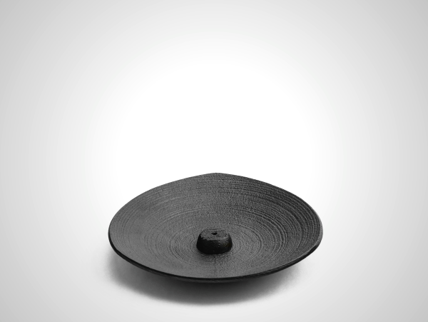 Nambu Tekki Incense Stand - Sampou | Japanese Cast Iron Incense Holder