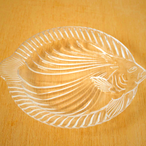 Vintage Soga Glass Fish Plates - Japanese Glassware Collectibles
