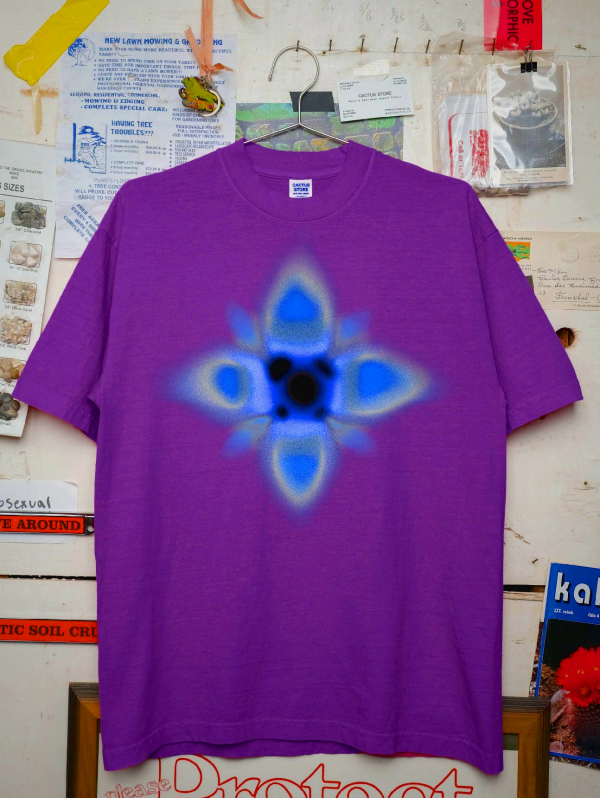 Bee Attractor T-Shirt - Violet